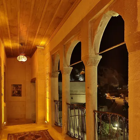 מלון Cappadocia Cave Land