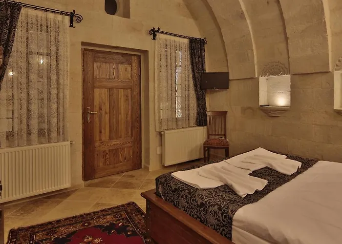 Cappadocia Cave Land 3*